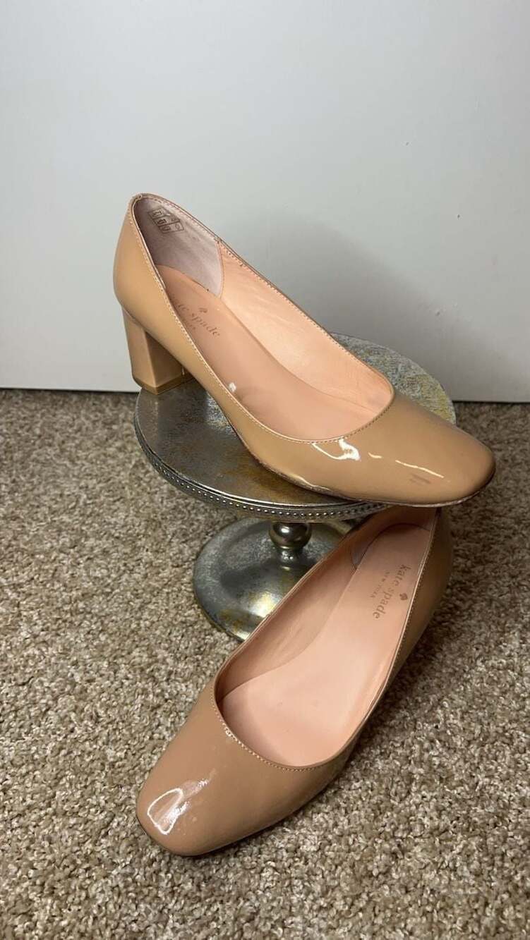 Kate Spade New York Nude Patent Leather Block Heel Pumps Size 7.5M